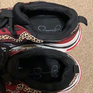 Jessica Simpson Shoes - NEVER WORN SNEAKERS! Jessica Simpson Shoes - NEVER WORN SNEAKERS!
